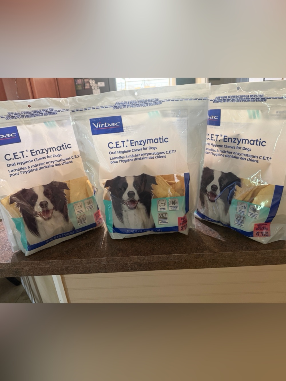 C.E.T. Enzymatic Dog Dental Chews medium chewy treats new 3 bags $$100 greenies - Picture 5 of 10